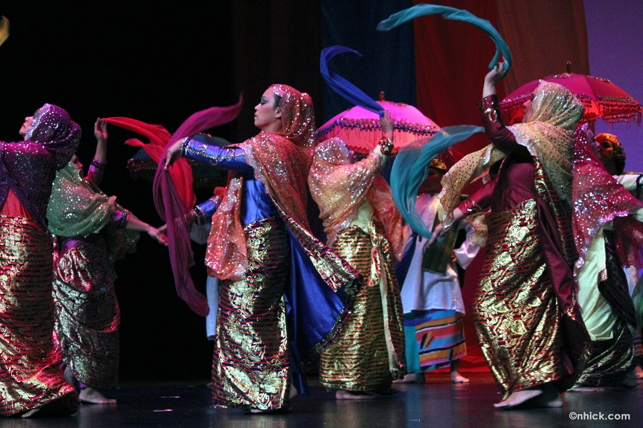 Kakulangan - Philippine Performing Arts Company