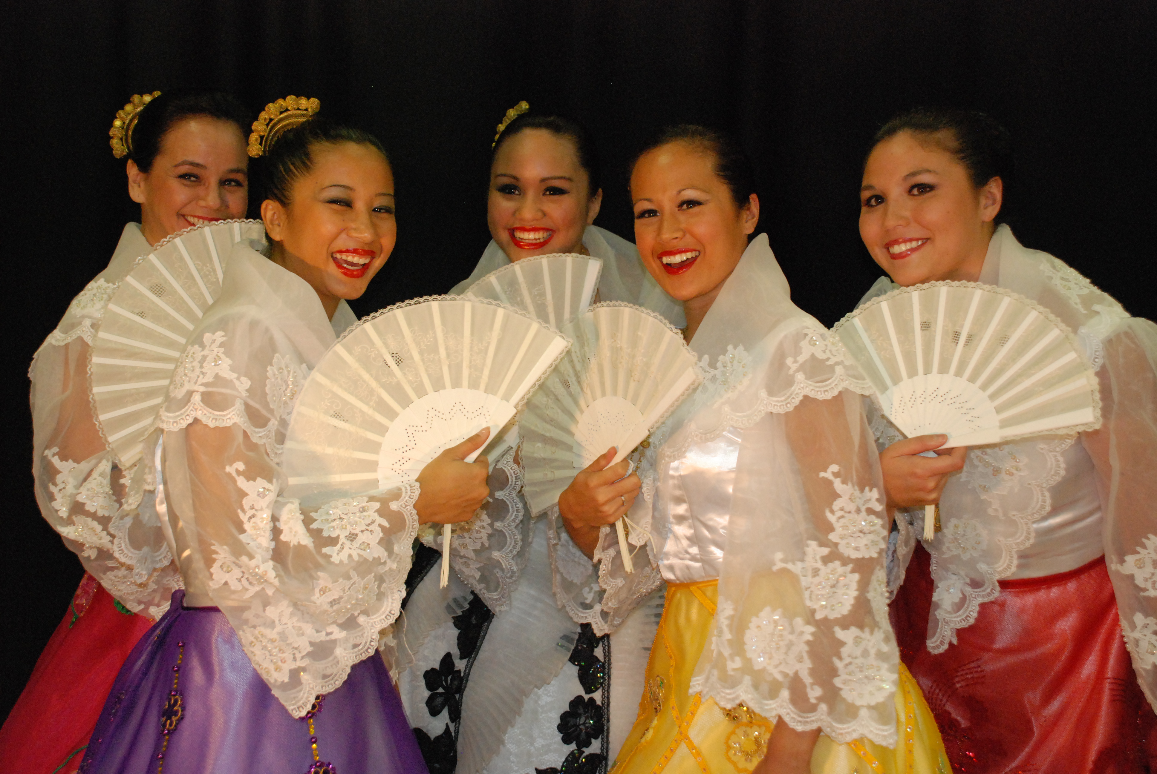 Paypay de Manila - Philippine Performing Arts Company
