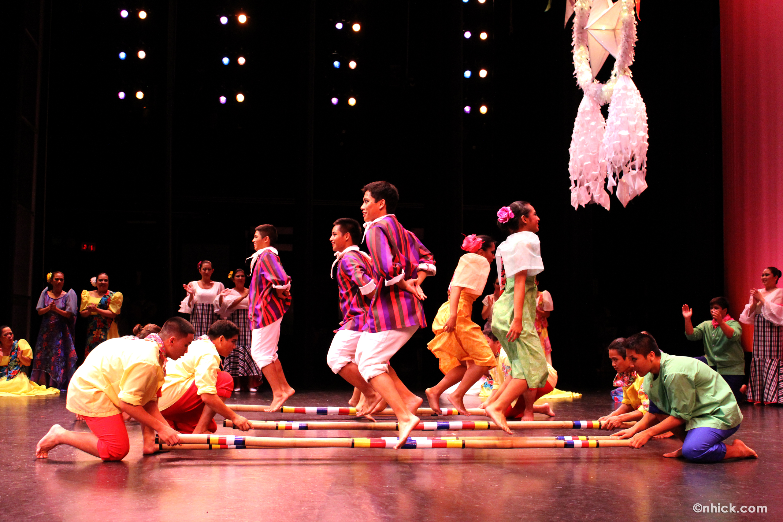 Tinikling - Philippine Performing Arts Company